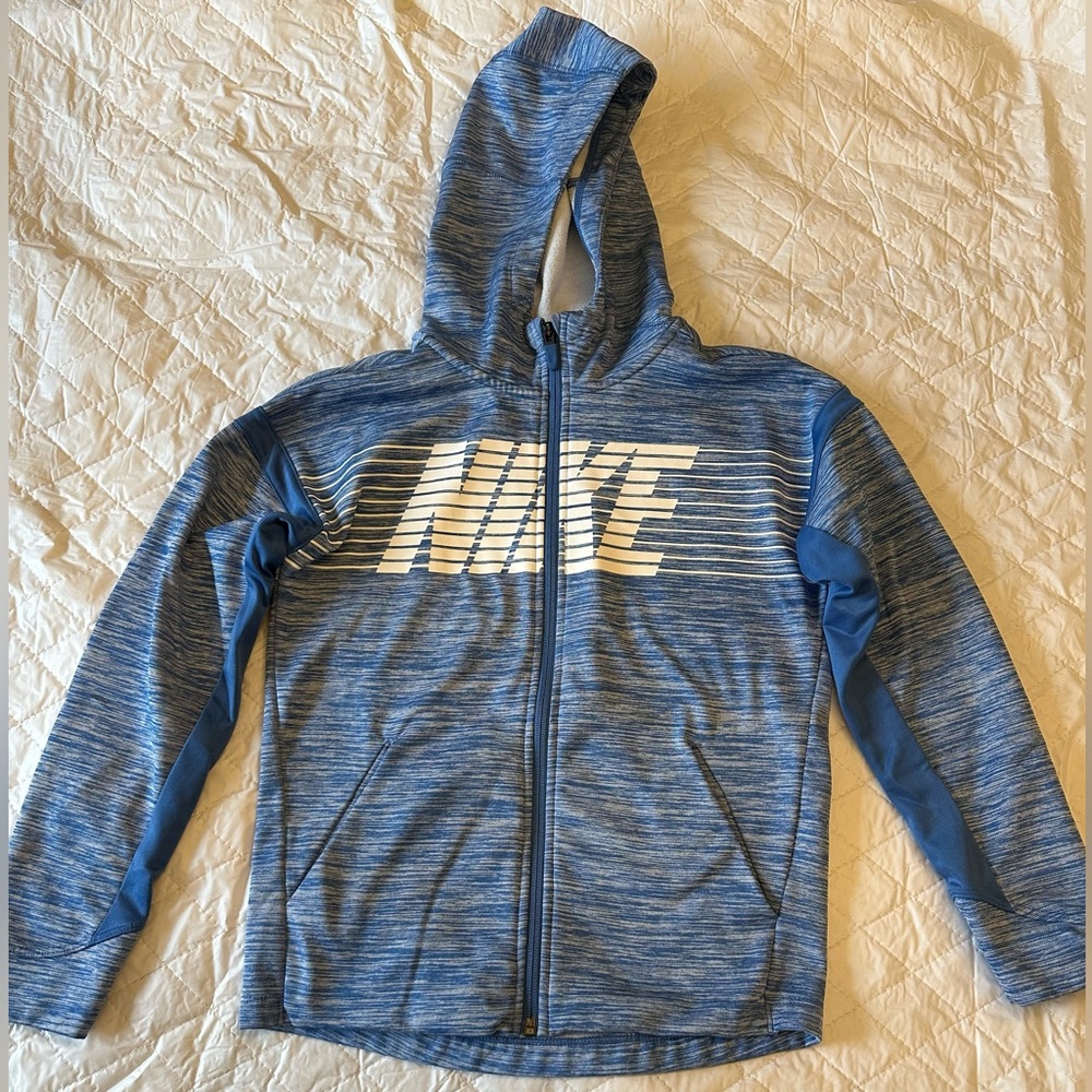 Boys Zip Up Nike Long Sleeve with Hood- Size Medium Great Condition